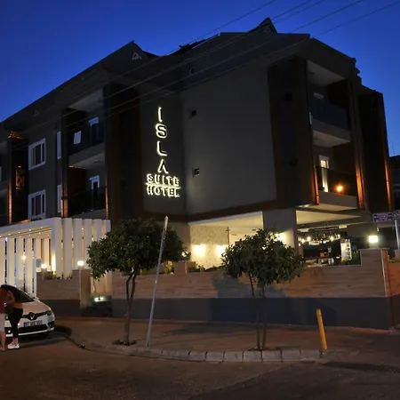 小岛公寓式酒店 3*