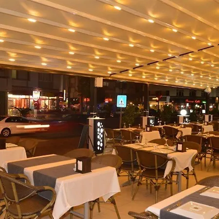 小岛公寓式酒店